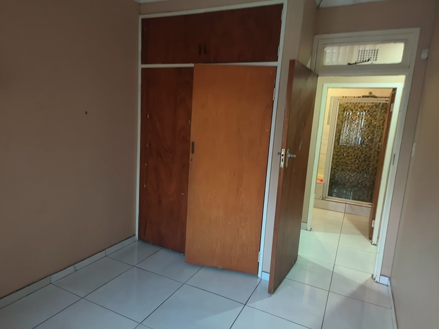 To Let 4 Bedroom Property for Rent in Miederpark North West
